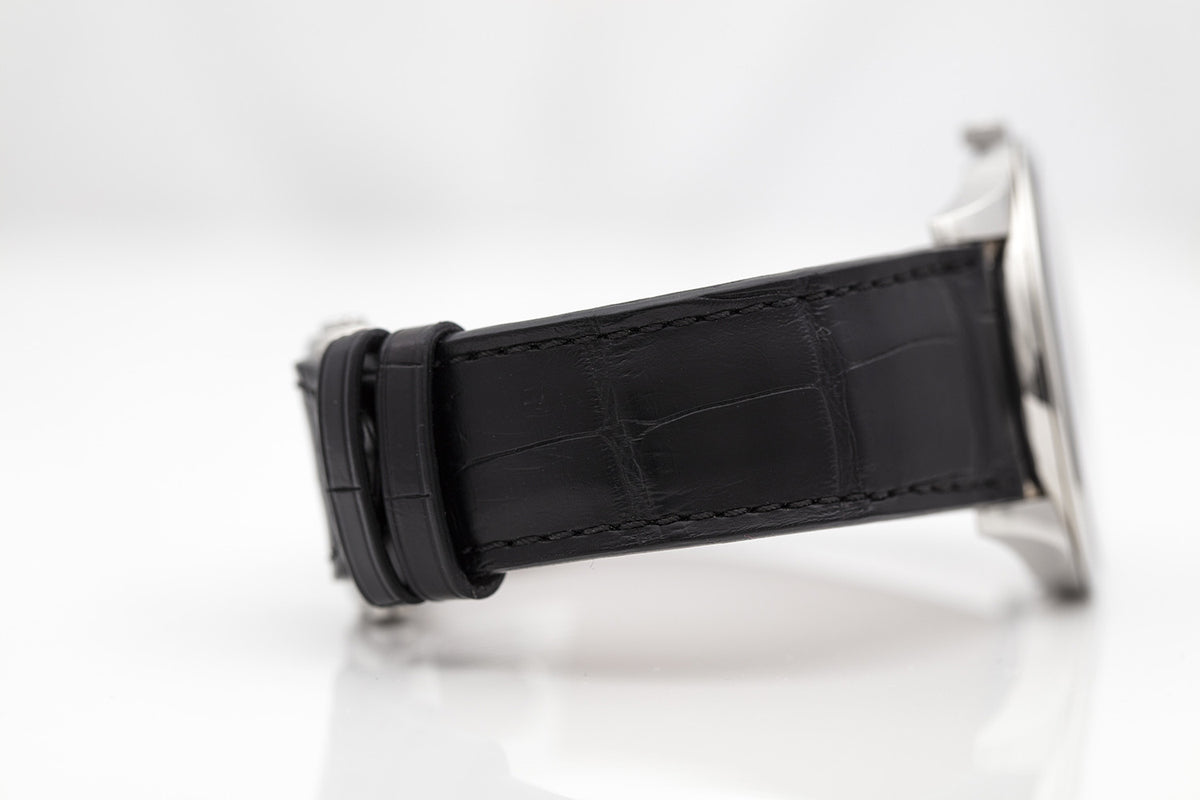 BEGAGNAD Parmigiani Fleurier Tonda 1950 Black & läderrem PFC288-0001400-XA1442