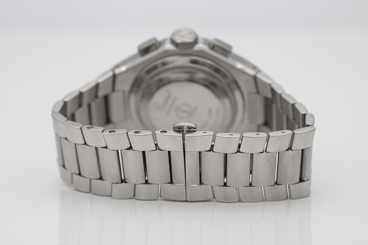 SOLD - PRE-OWNED Baume & Mercier Riviera M0A08724