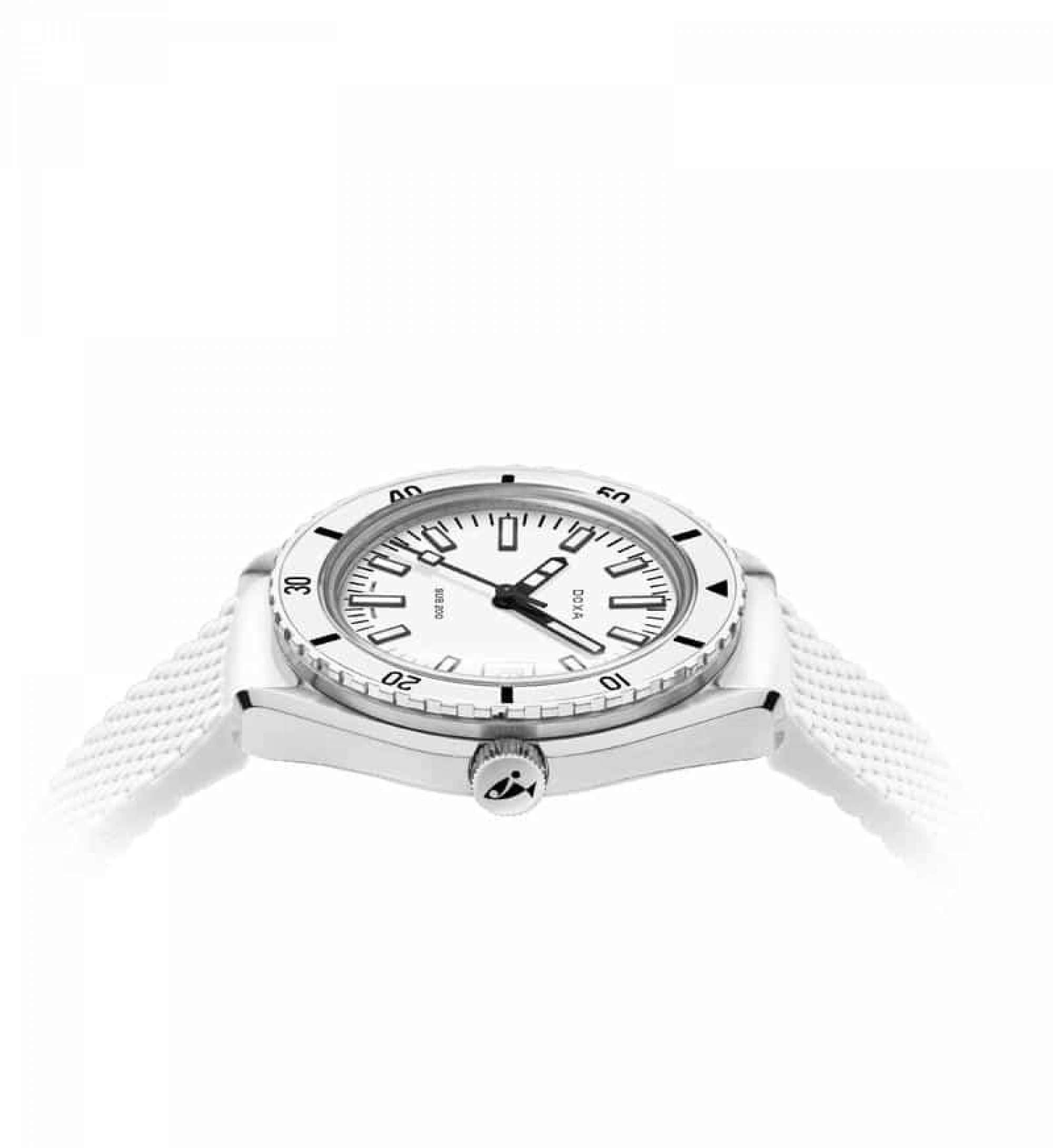 DOXA - SUB 200 Whitepearl Vit & Gummiarmband 799.10.011.23