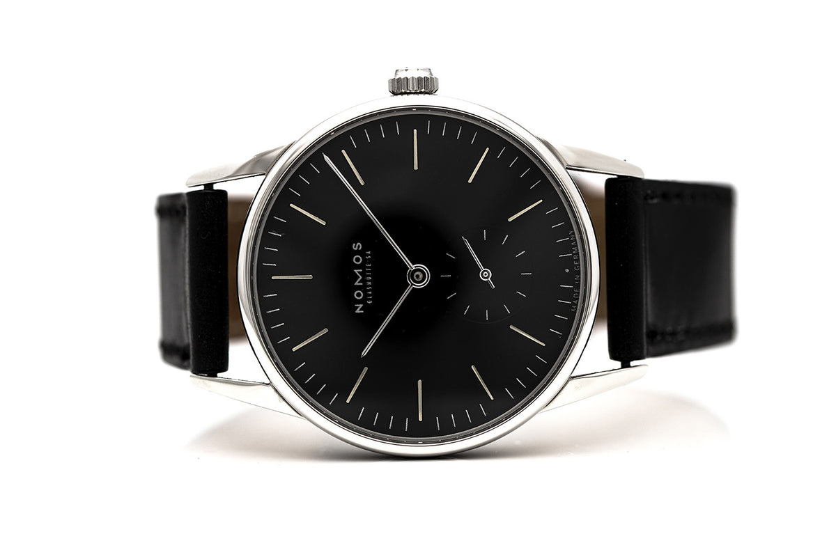 PRE-OWNED Nomos Orion 35 mm Manuell Black Steel Leather 307