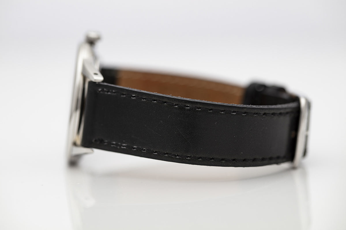 PRE-OWNED Nomos Orion 35 mm Manuell Black Steel Leather 307