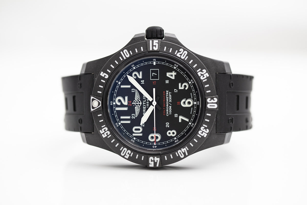 PRE-OWNED Breitling Colt Skyracer 45 mm Carbon Fiber & Black Ref: X74320E4/BF87