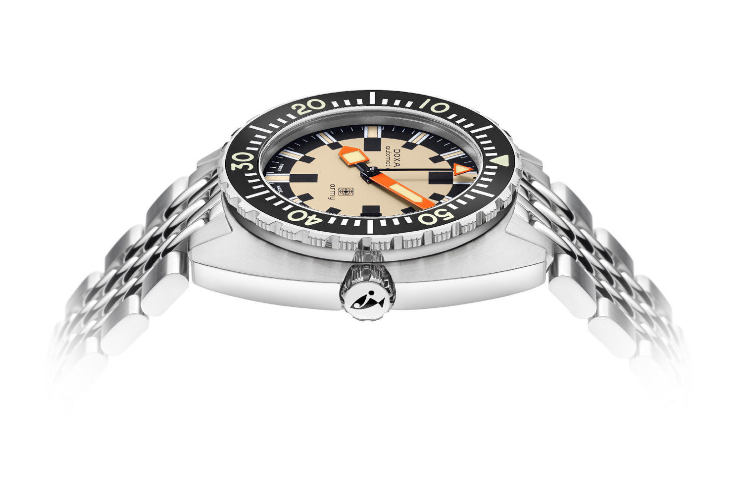 DOXA Army Black Steel Bezel & Bracelet 785.10.031.10