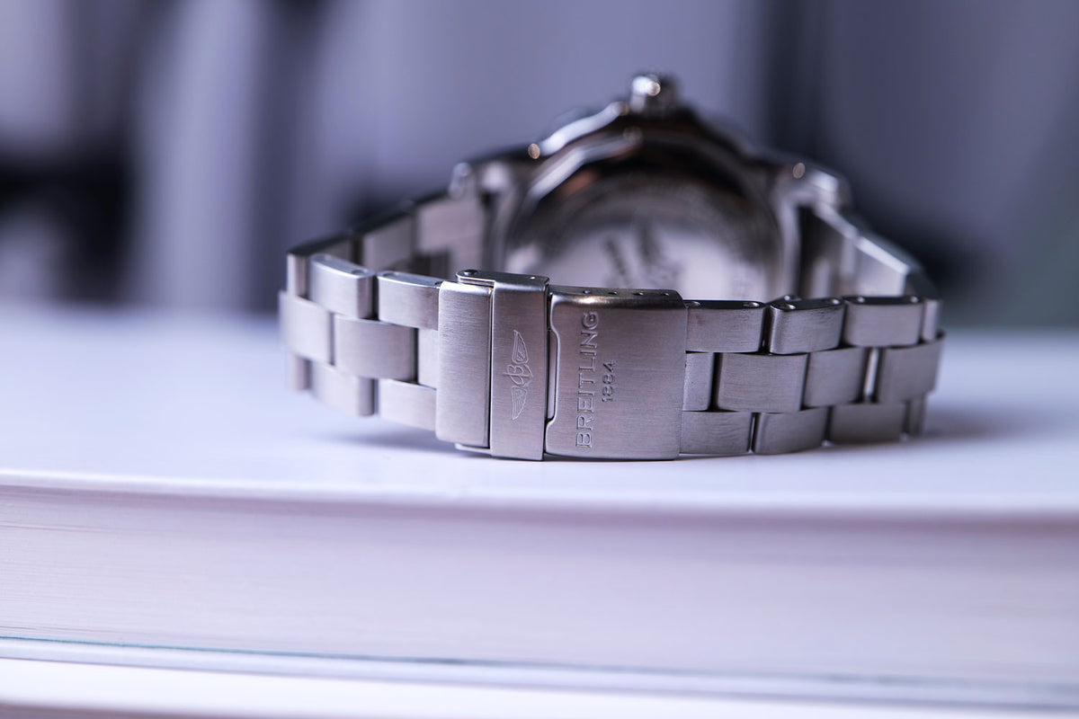 SÅLD - BEGAGNAD Breitling Colt 44 Quartz A74387