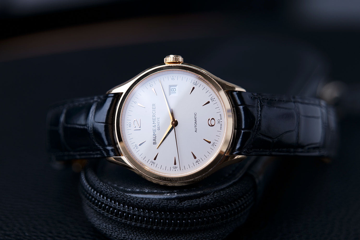 SOLD - PRE-OWNED Baume & Mercier Clifton 18K Gold M0A10058