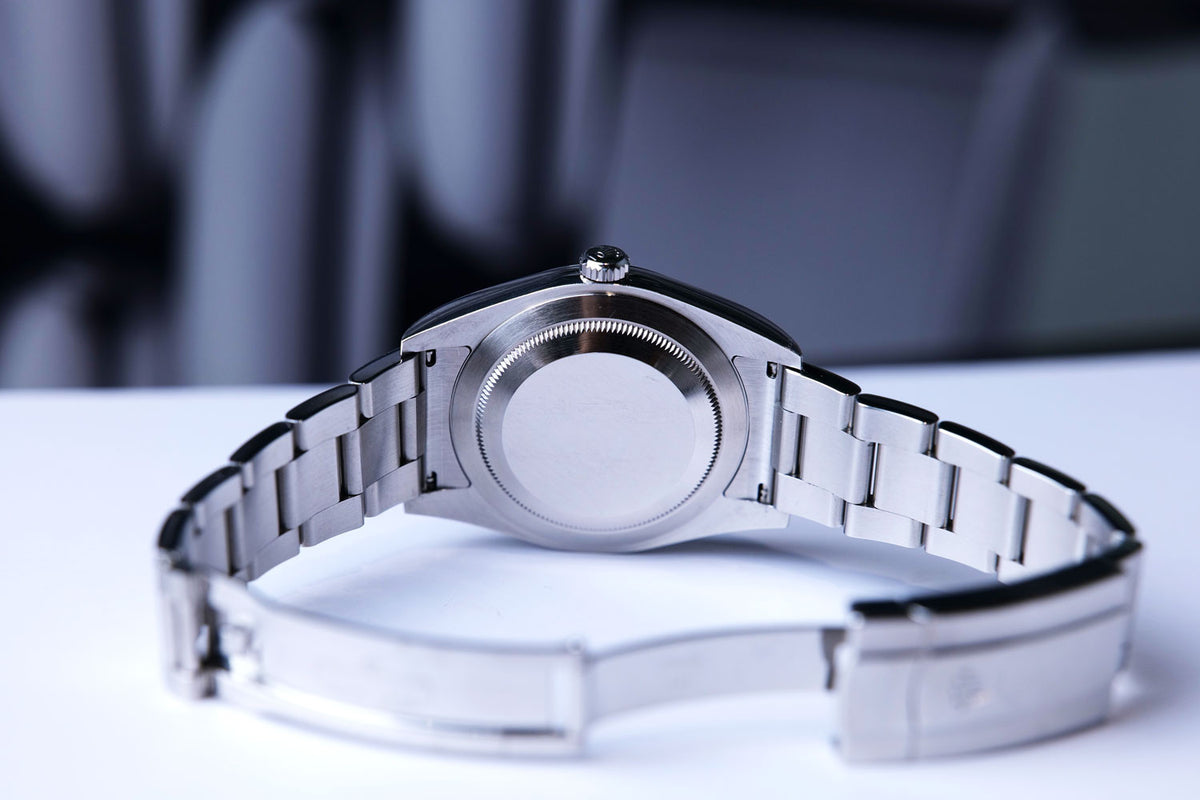 SÅLD-BEGAGNAD Rolex Oyster Perpetual 39 114300