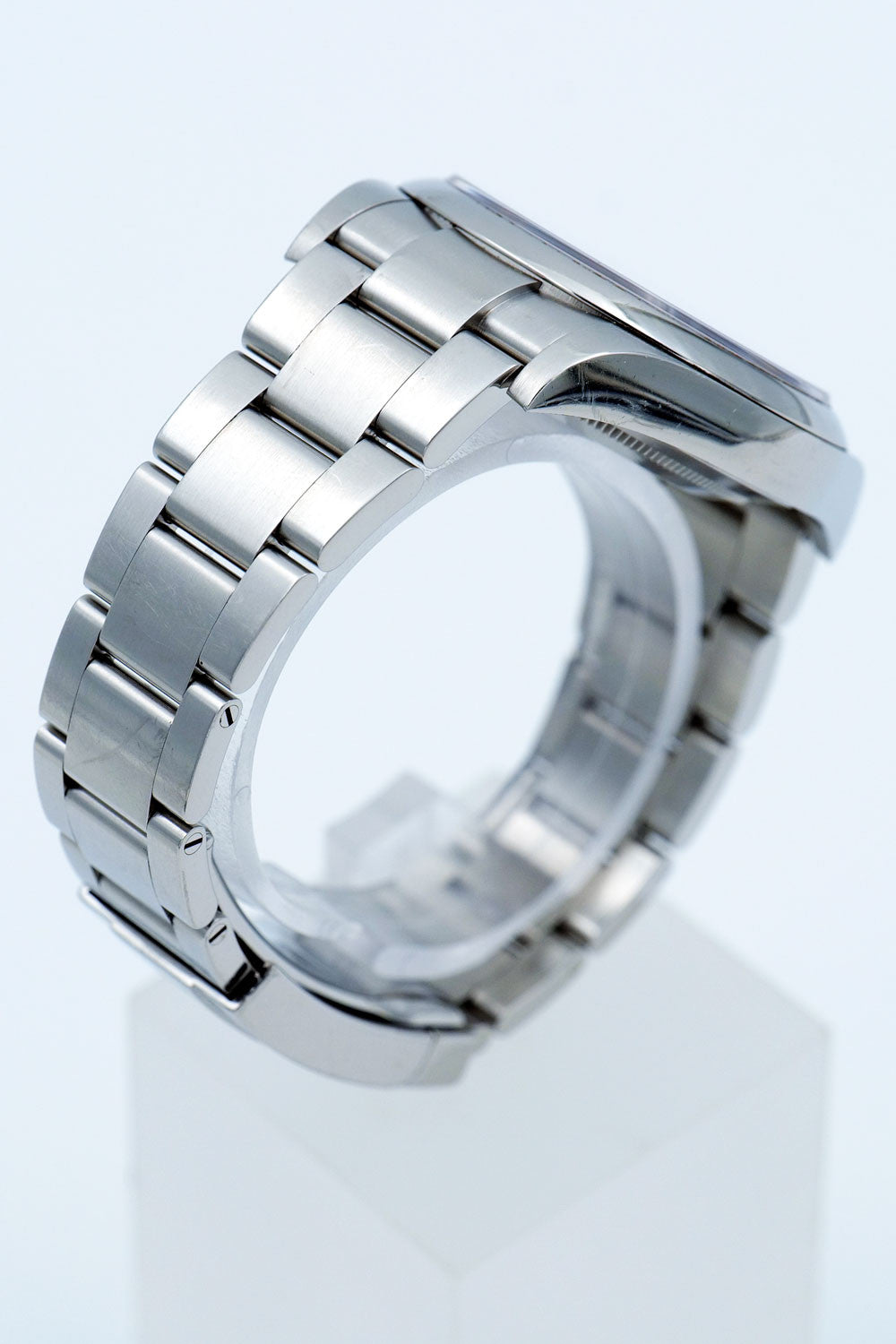 SÅLD-BEGAGNAD Rolex Oyster Perpetual 39 114300