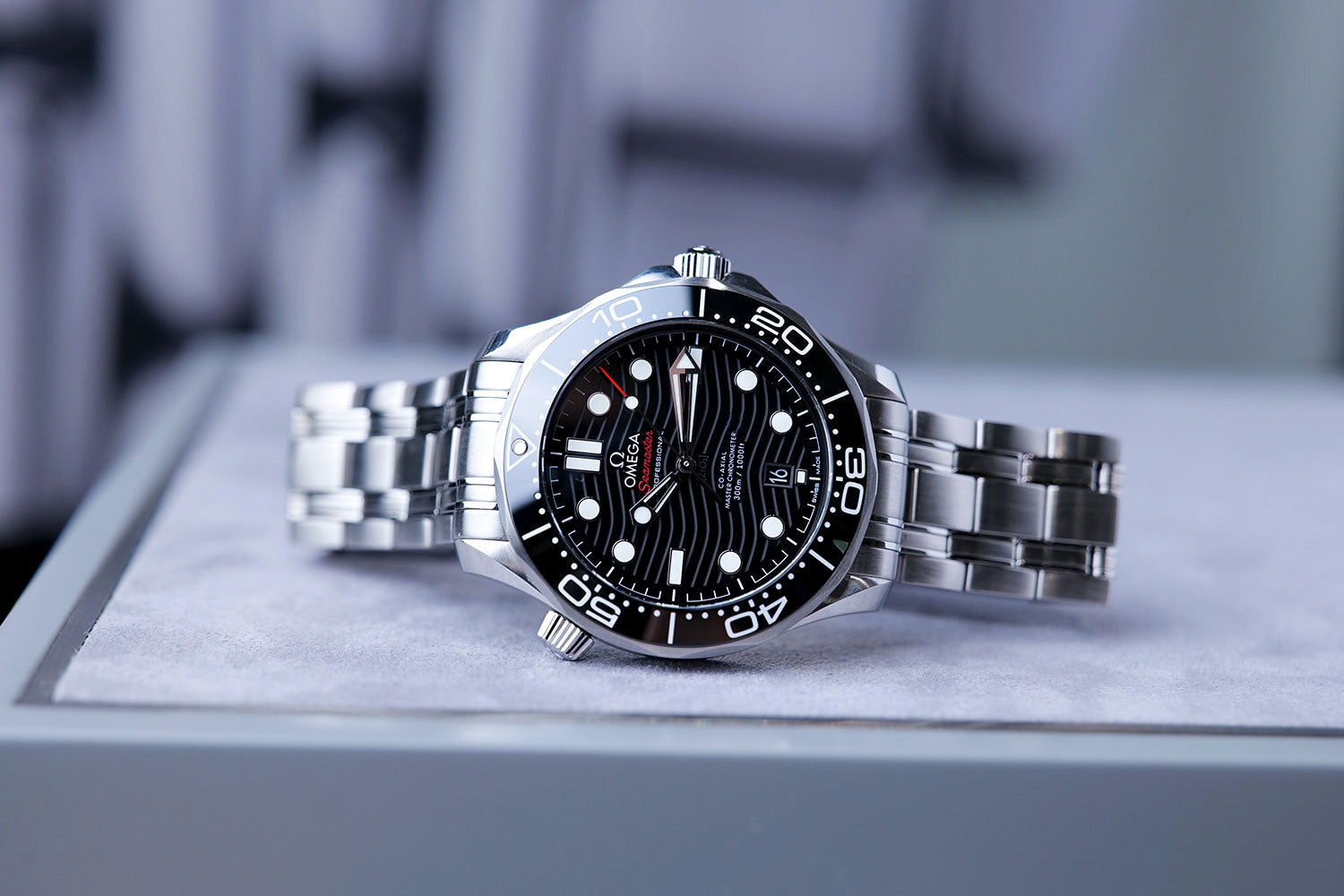 SOLD-PRE-OWNED Omega Seamaster Diver 300 M 210.30.42.20.01.001
