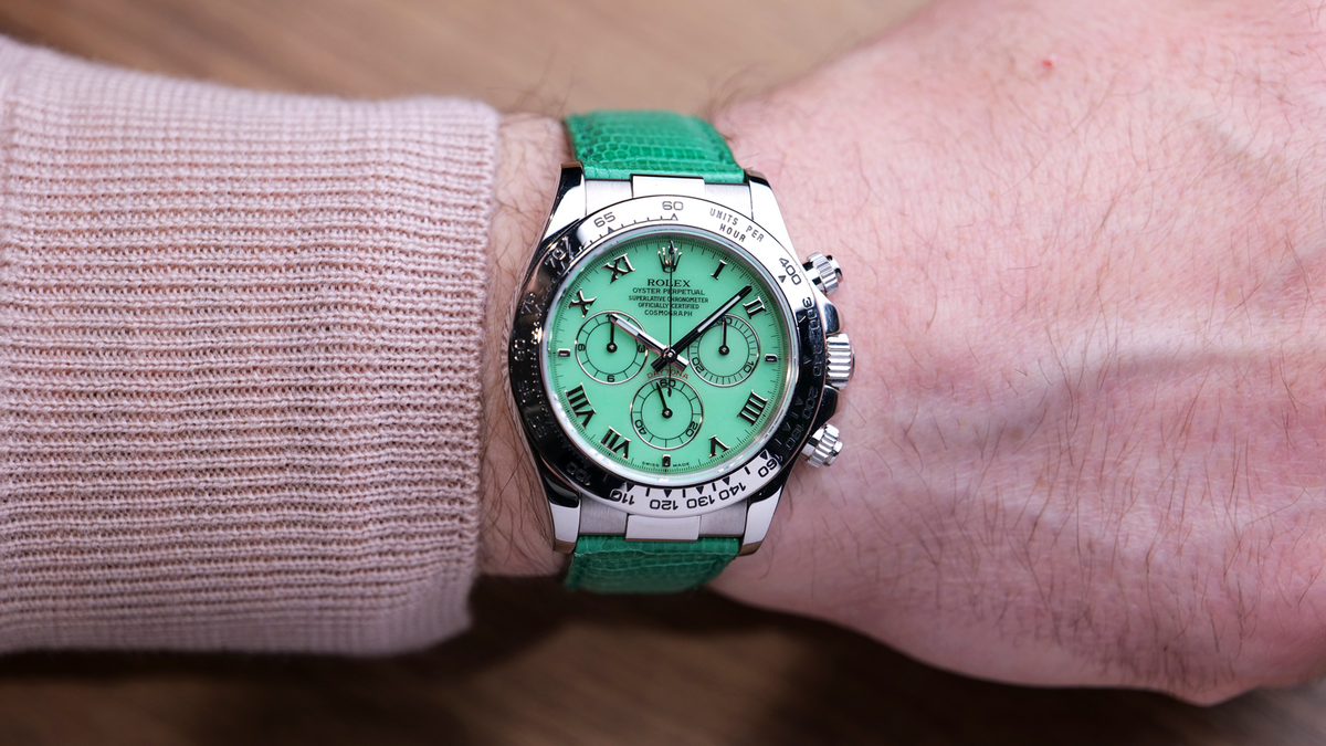 SOLD - Pre-owned Rolex Daytona Cosmograph Beach Green Dial 116519