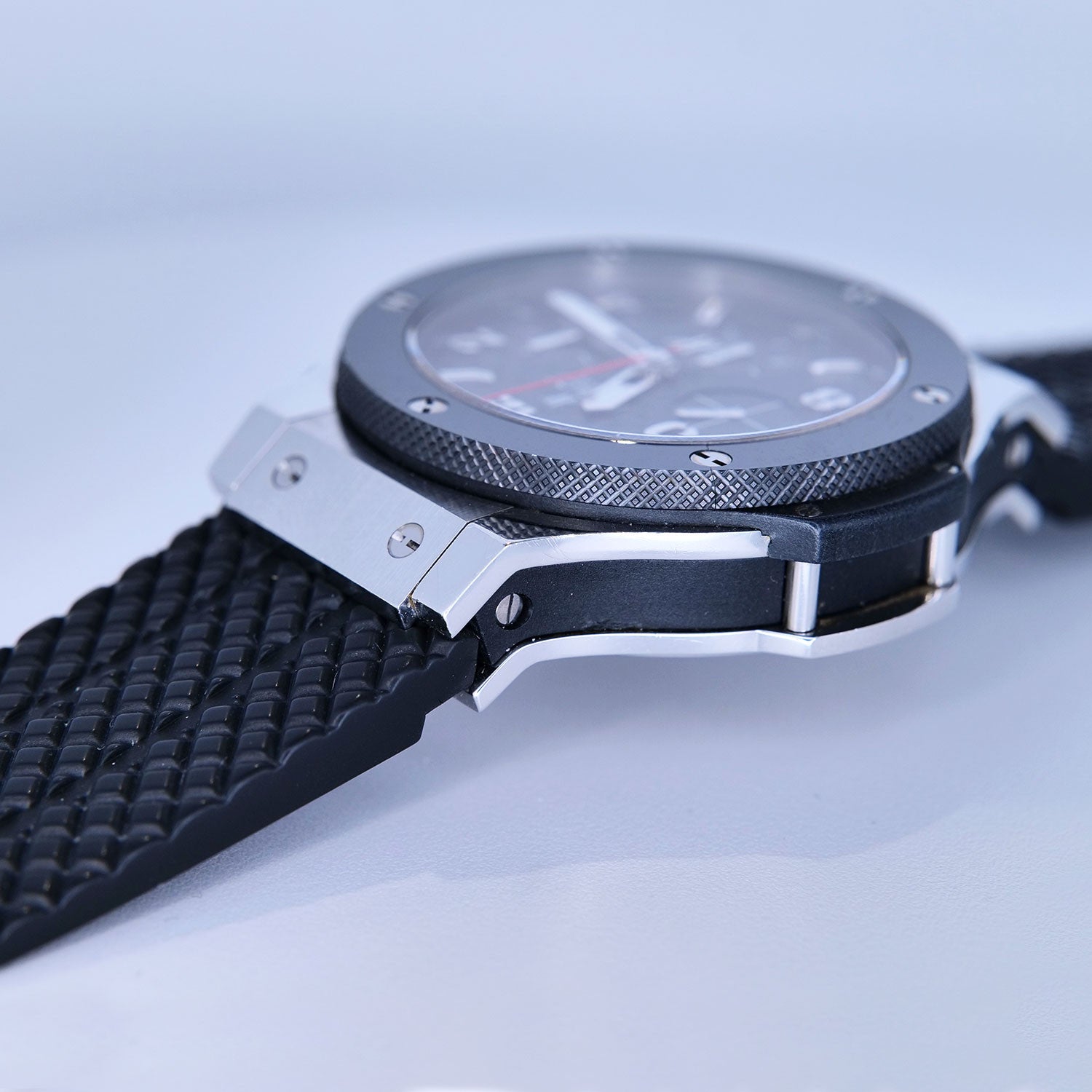SOLD - PRE-OWNED Hublot Big Bang 301.SB.131.RX