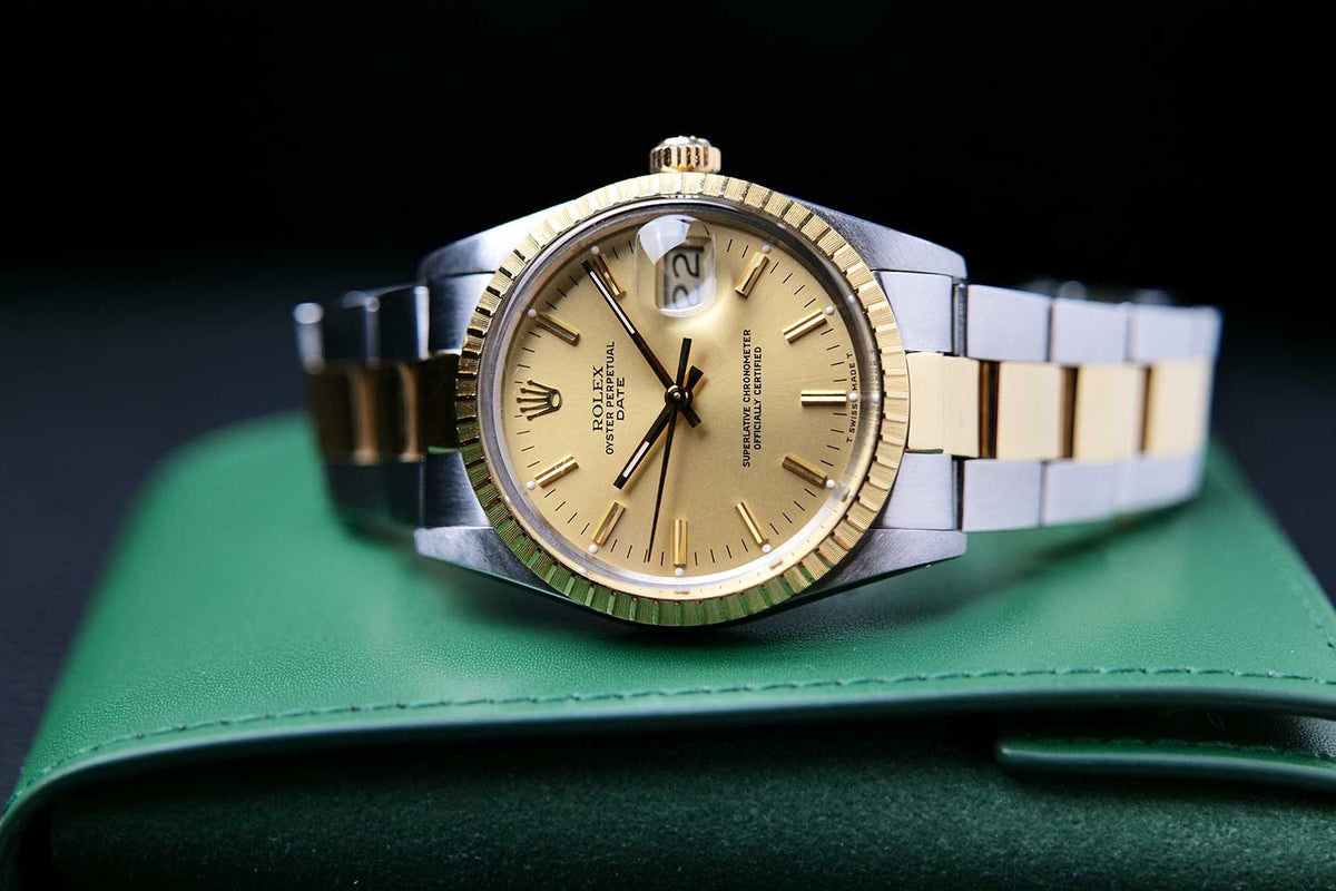 PRE-OWNED Rolex Oyster Perpetual Date 15053