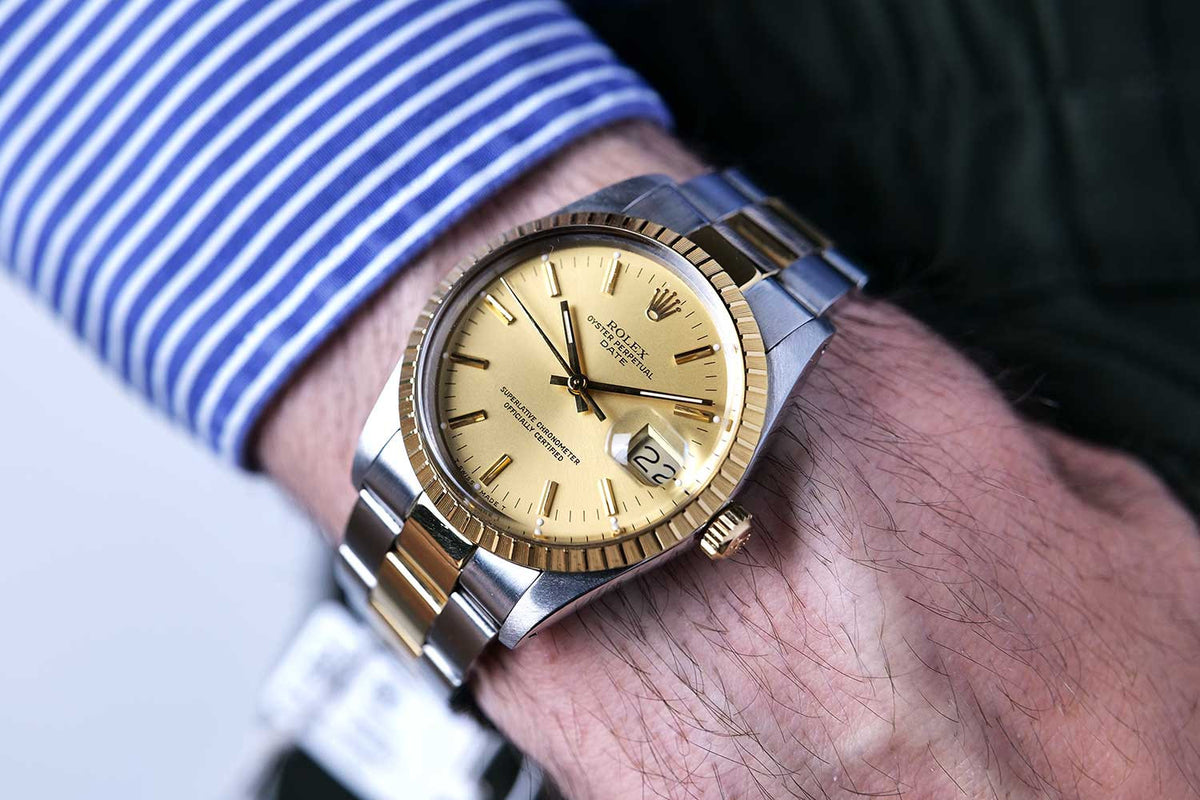 PRE-OWNED Rolex Oyster Perpetual Date 15053