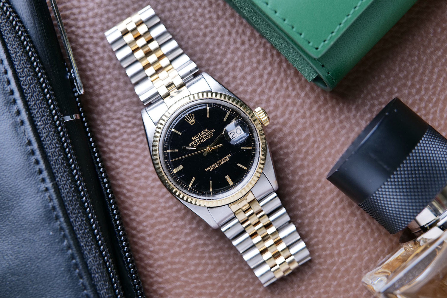 BEGAGNAD Rolex Datejust 36mm svart & jubileum tvåfärgad 1601