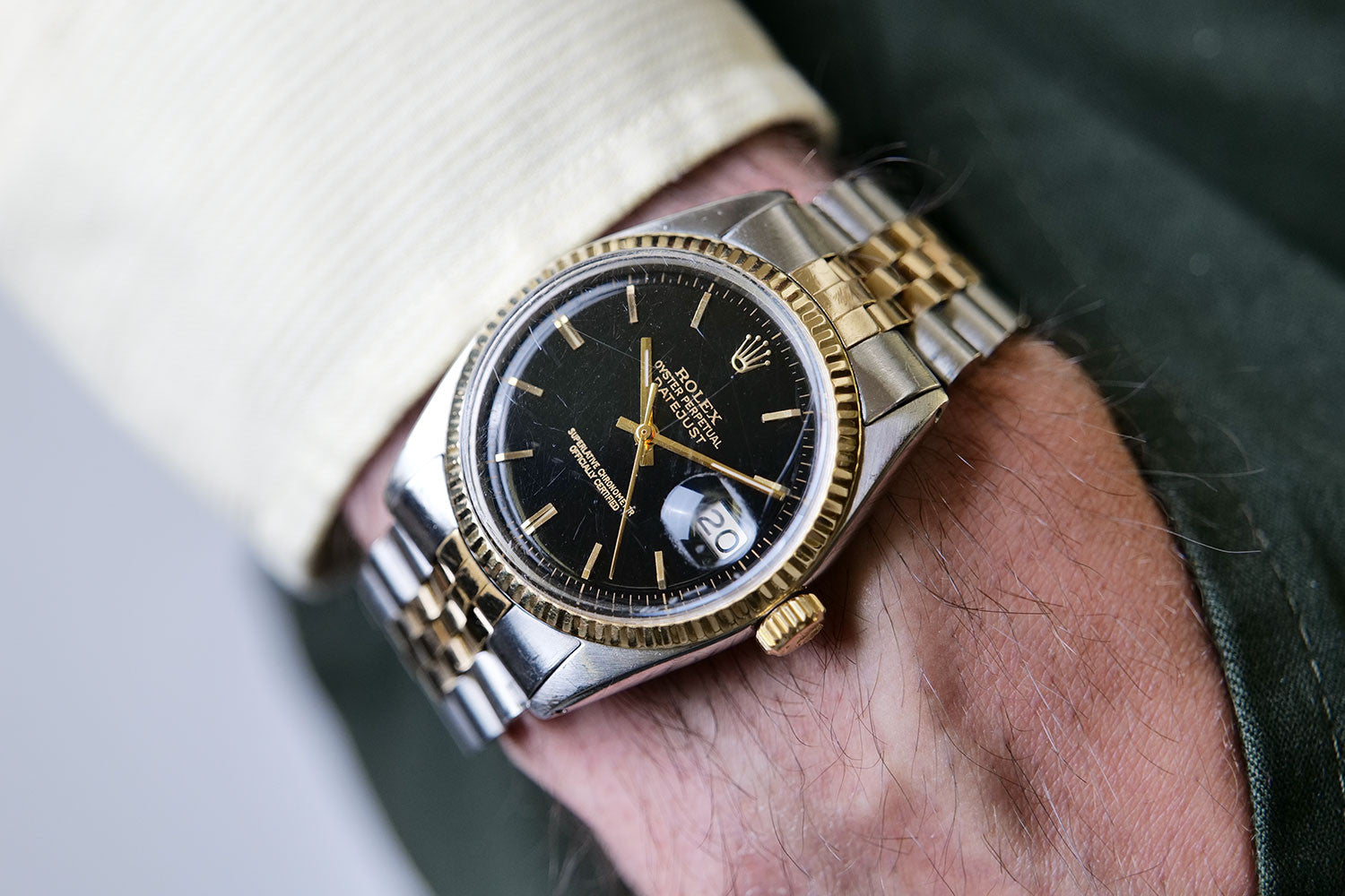 BEGAGNAD Rolex Datejust 36mm svart & jubileum tvåfärgad 1601
