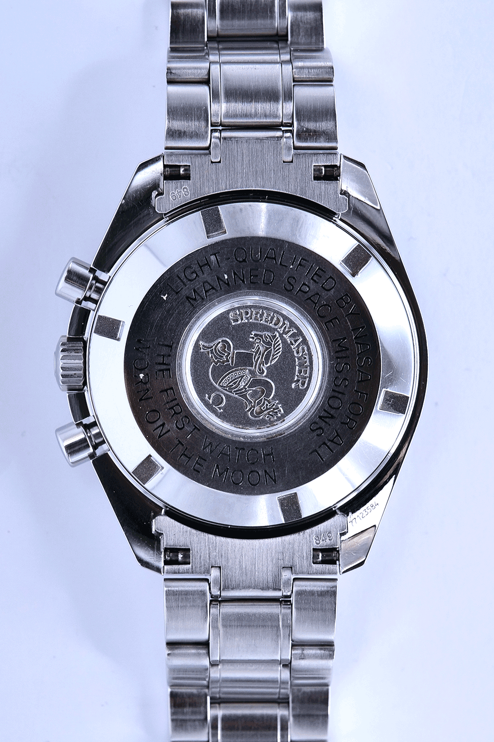 BEGAGNAD Omega Speedmaster Moonwatch 35705000 År 2004