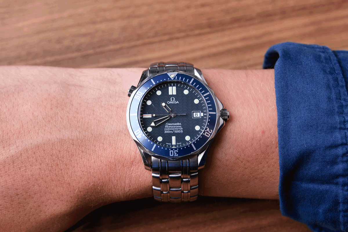 BEGAGNAD Omega Seamaster Diver ”James Bond” 25318000
