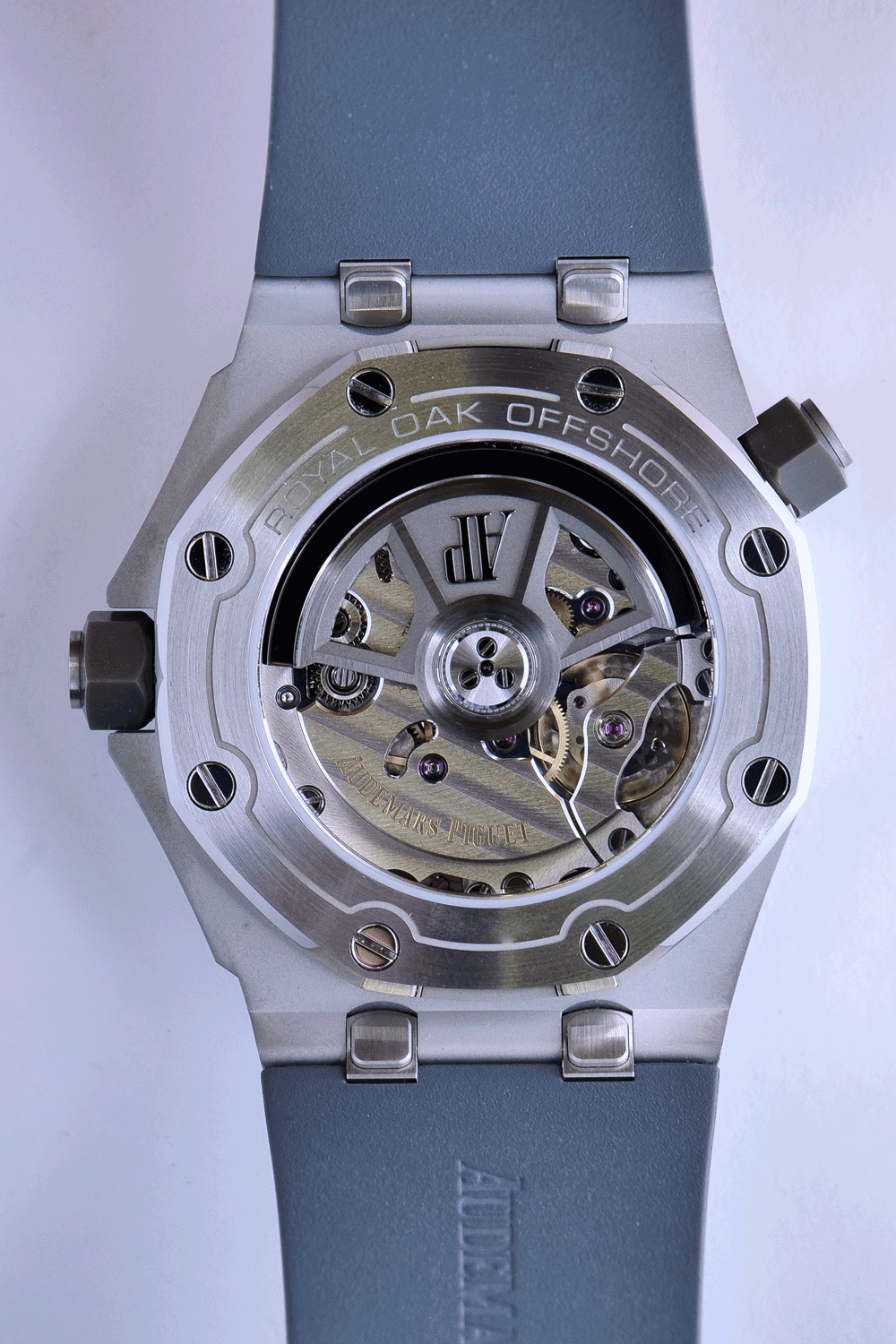 PRE-OWNED Audemars Piguet Royal Oak Offshore 15720ST.OO.A009CA.01