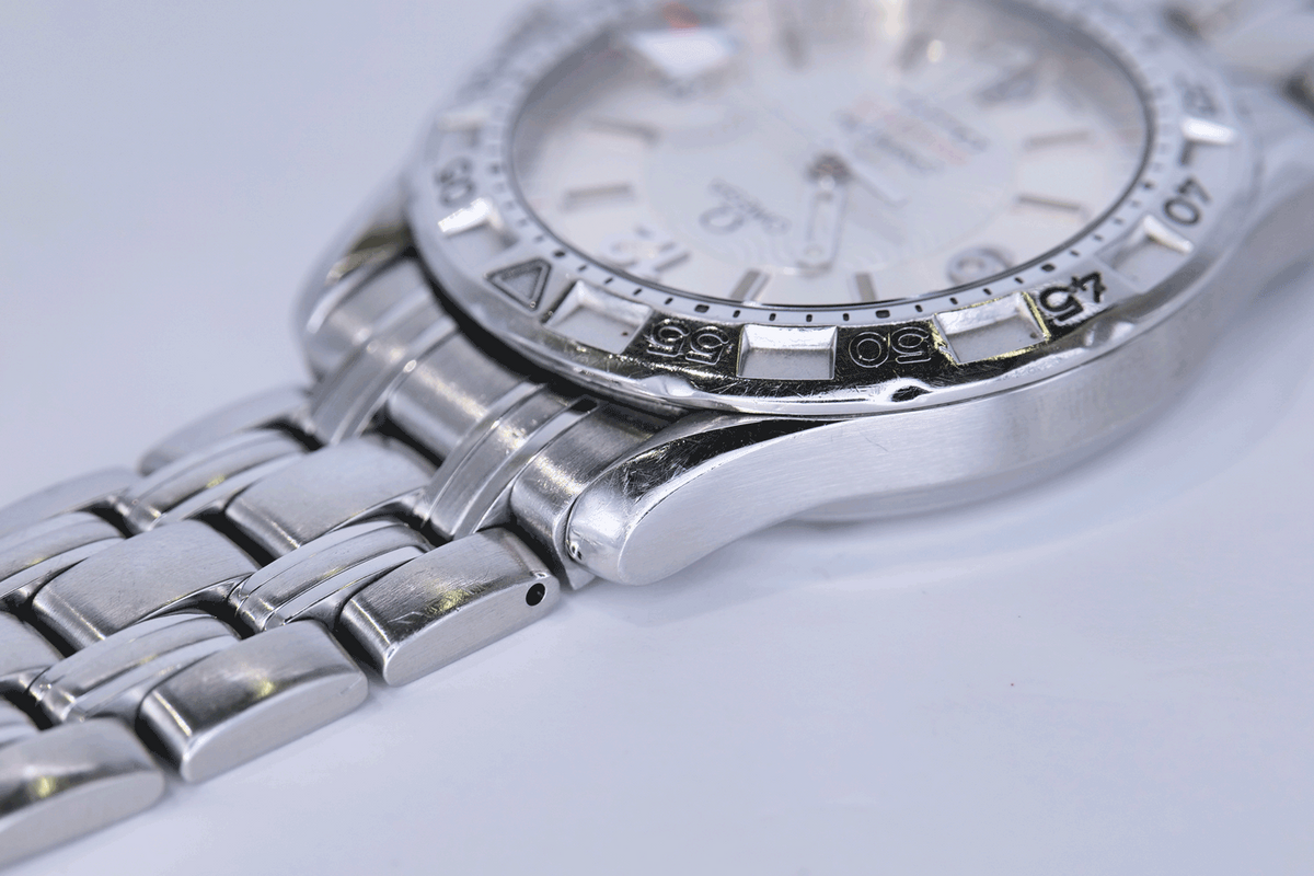 SOLD - PRE-OWNED Omega Seamaster Omegamatic 25143000