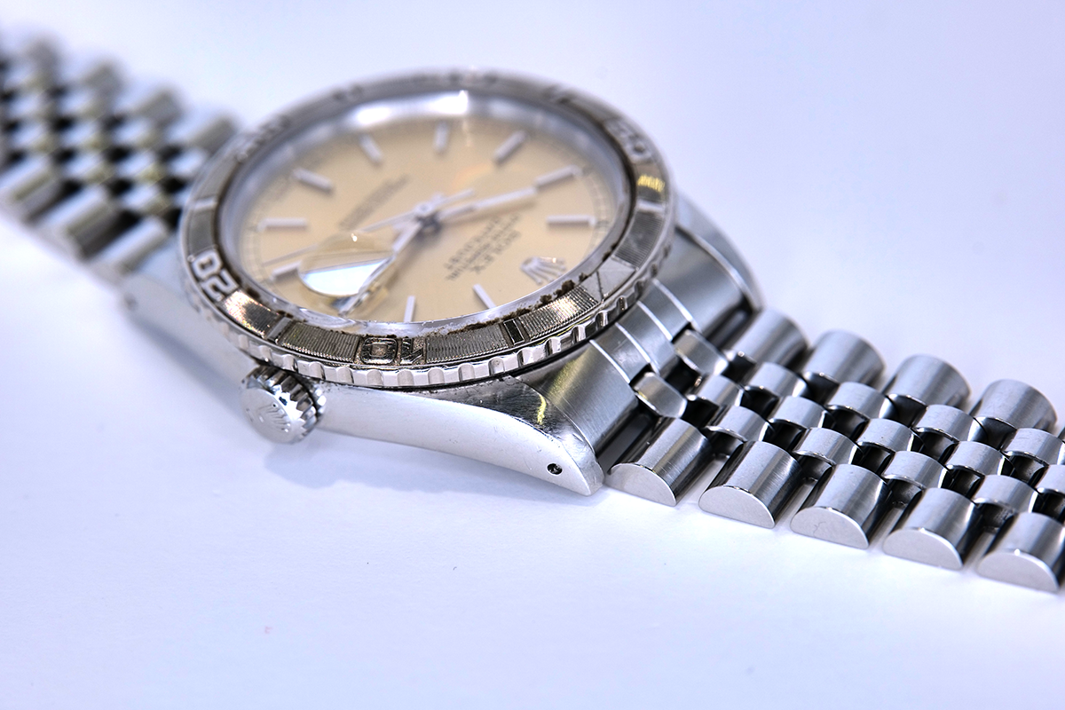 PRE-OWNED Rolex Datejust Turn-O-Graph 16264