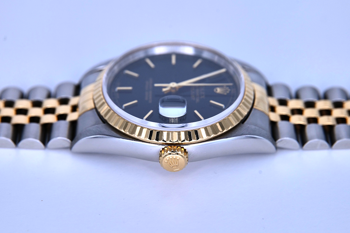 PRE-OWNED Rolex Datejust 16233