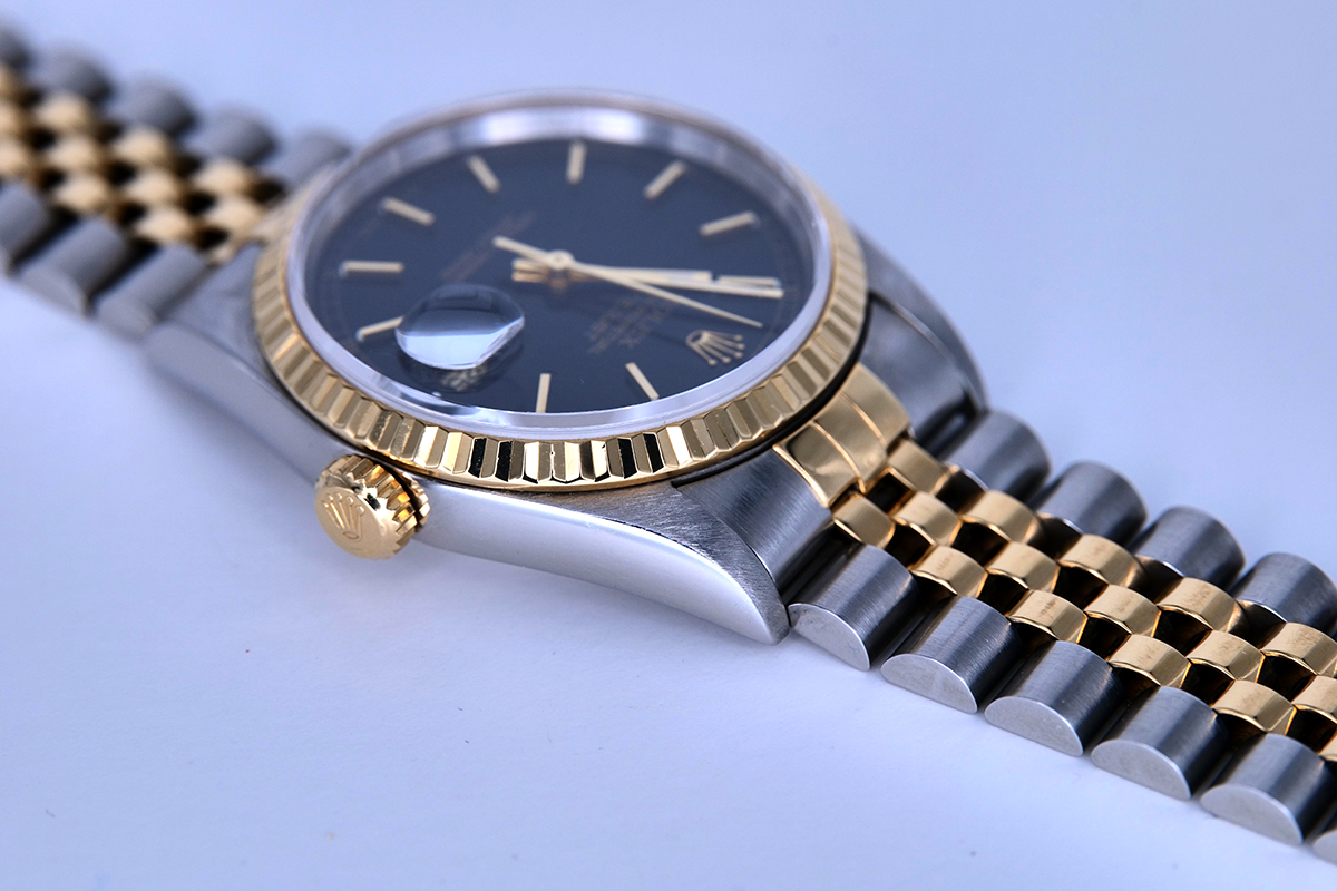 PRE-OWNED Rolex Datejust 16233