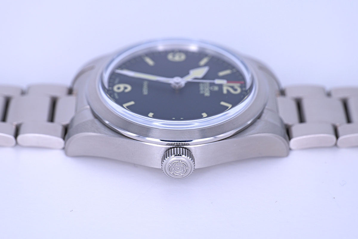 PRE-OWNED Tudor Ranger 79950