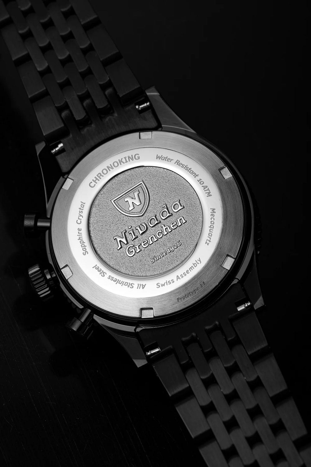 Nivada Grenchen Chronoking Mecaquartz Svart Racingrem 87041Q10