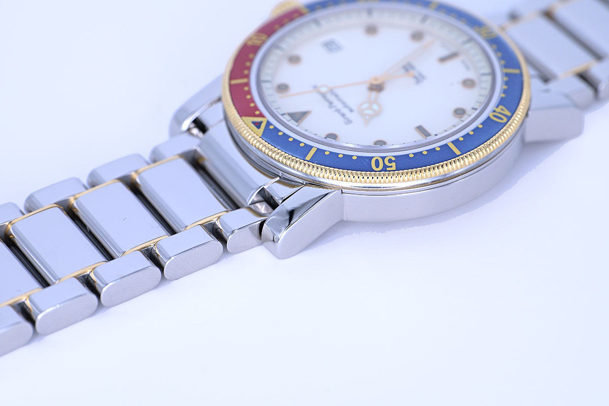 PRE-OWNED Girard-Perregaux Sea-Hawk 500M 7100