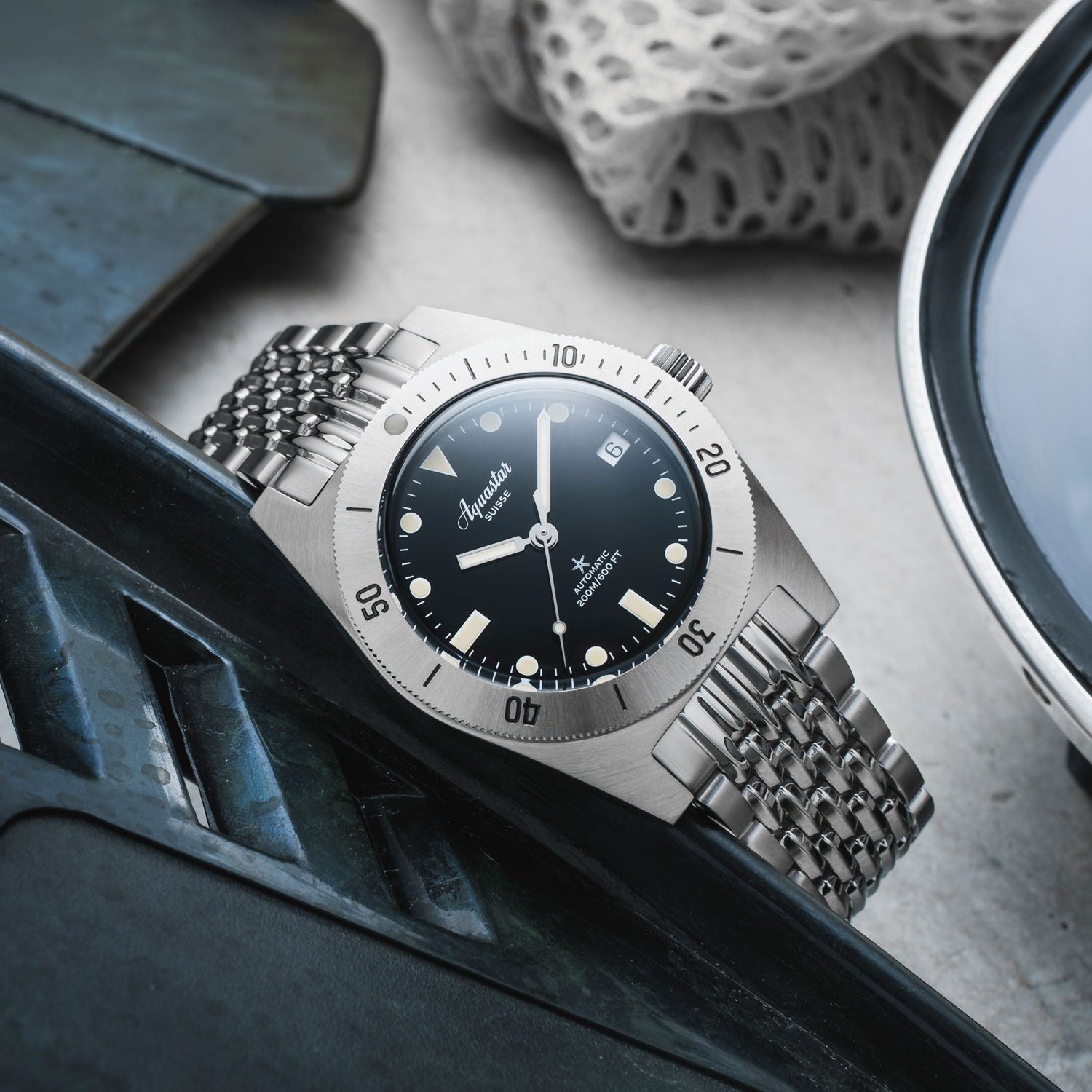 Aquastar Model 60 Re-edition Svart & Komplett Paket med Armband och Rem