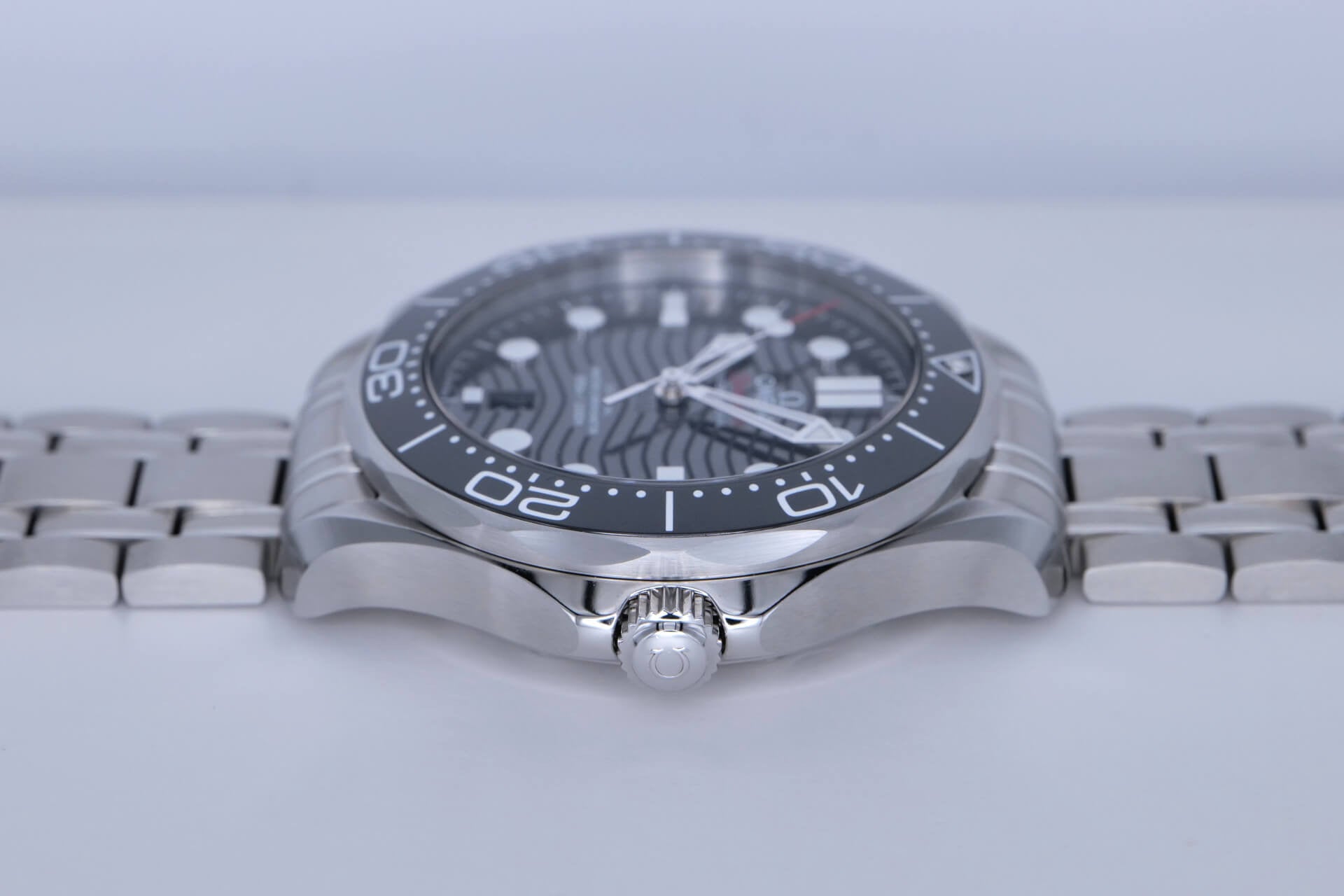 BEGAGNAD Omega Seamaster Diver 300M 210.30.42.20.01.001