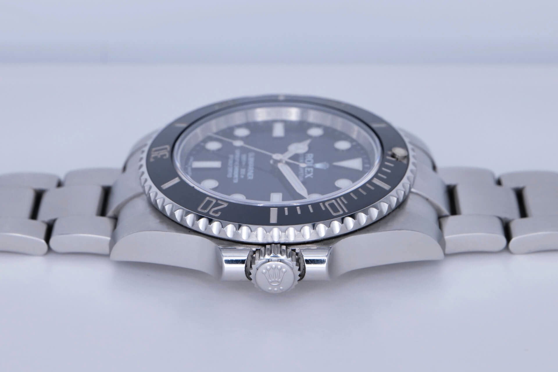 PRE-OWNED Rolex Oyster Perpetual Submariner No-Date 114060