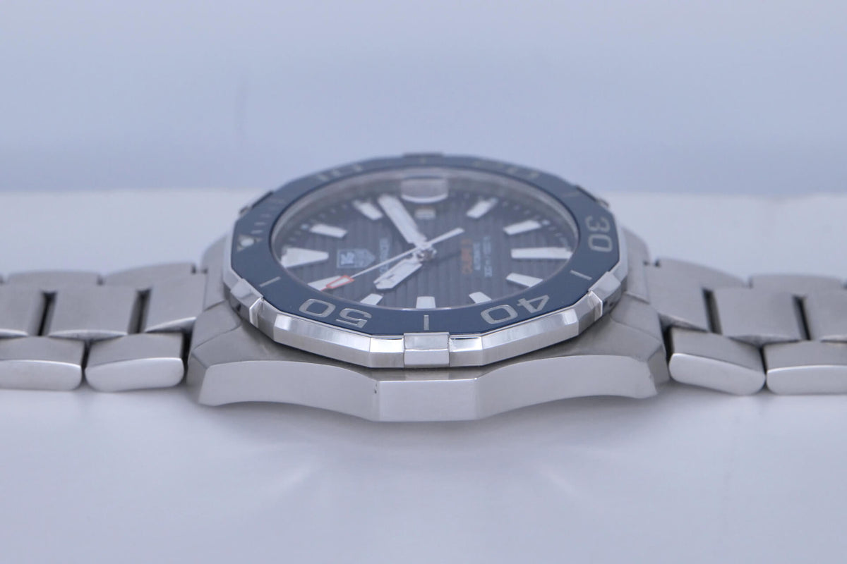 PRE-OWNED Tag Heuer Aquaracer Calibre 5 WAY211C-0