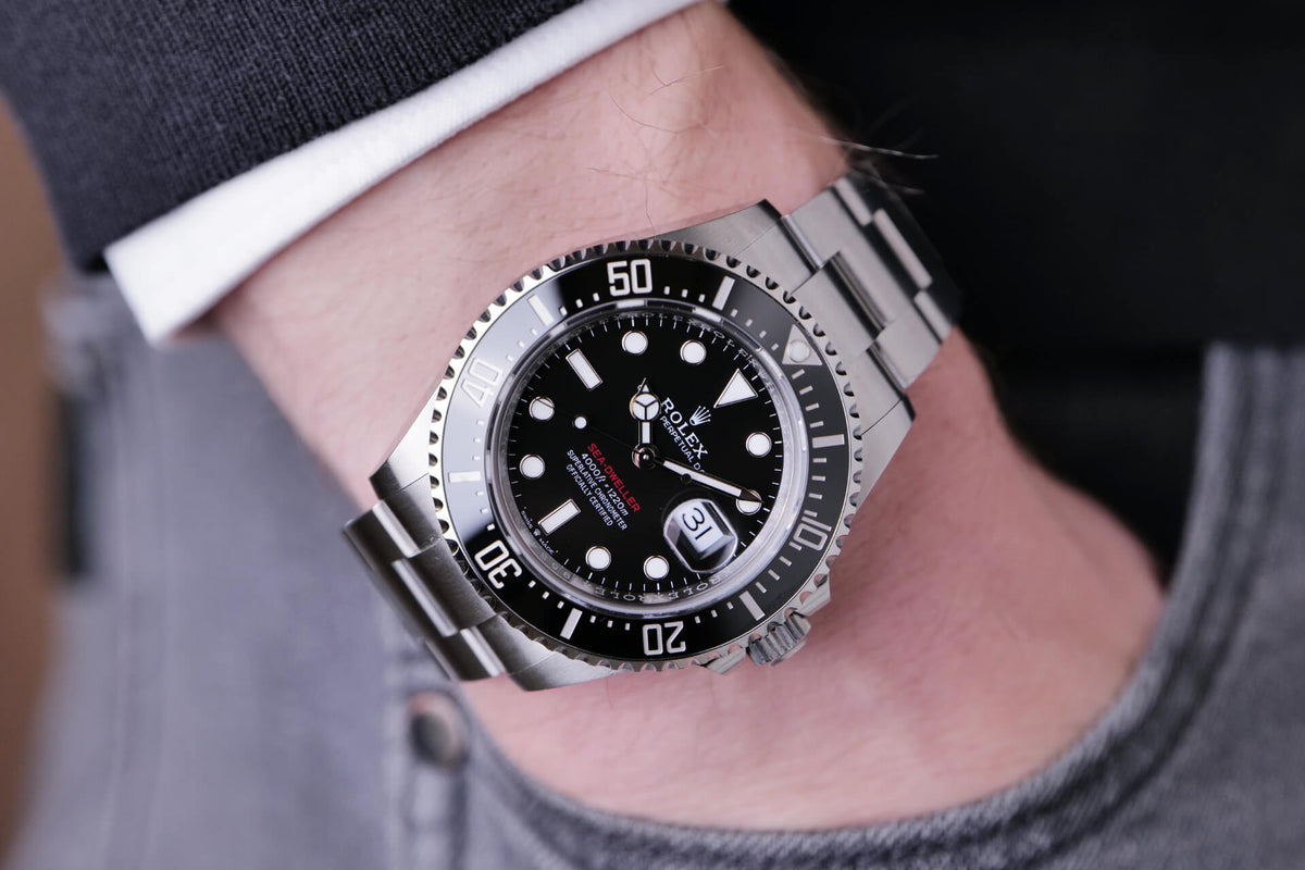 PRE-OWNED Rolex Sea-Dweller 126600