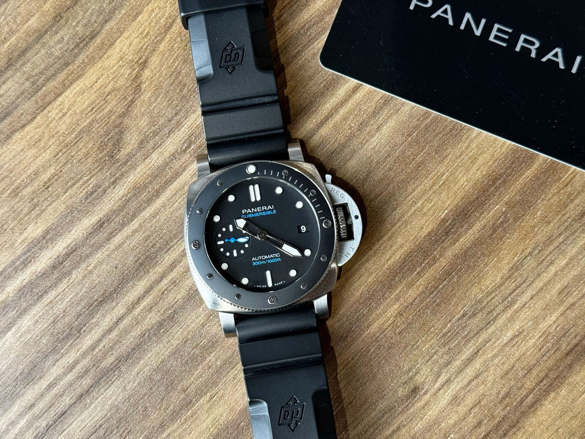 PRE-OWNED Panerai Submersible PAM00683