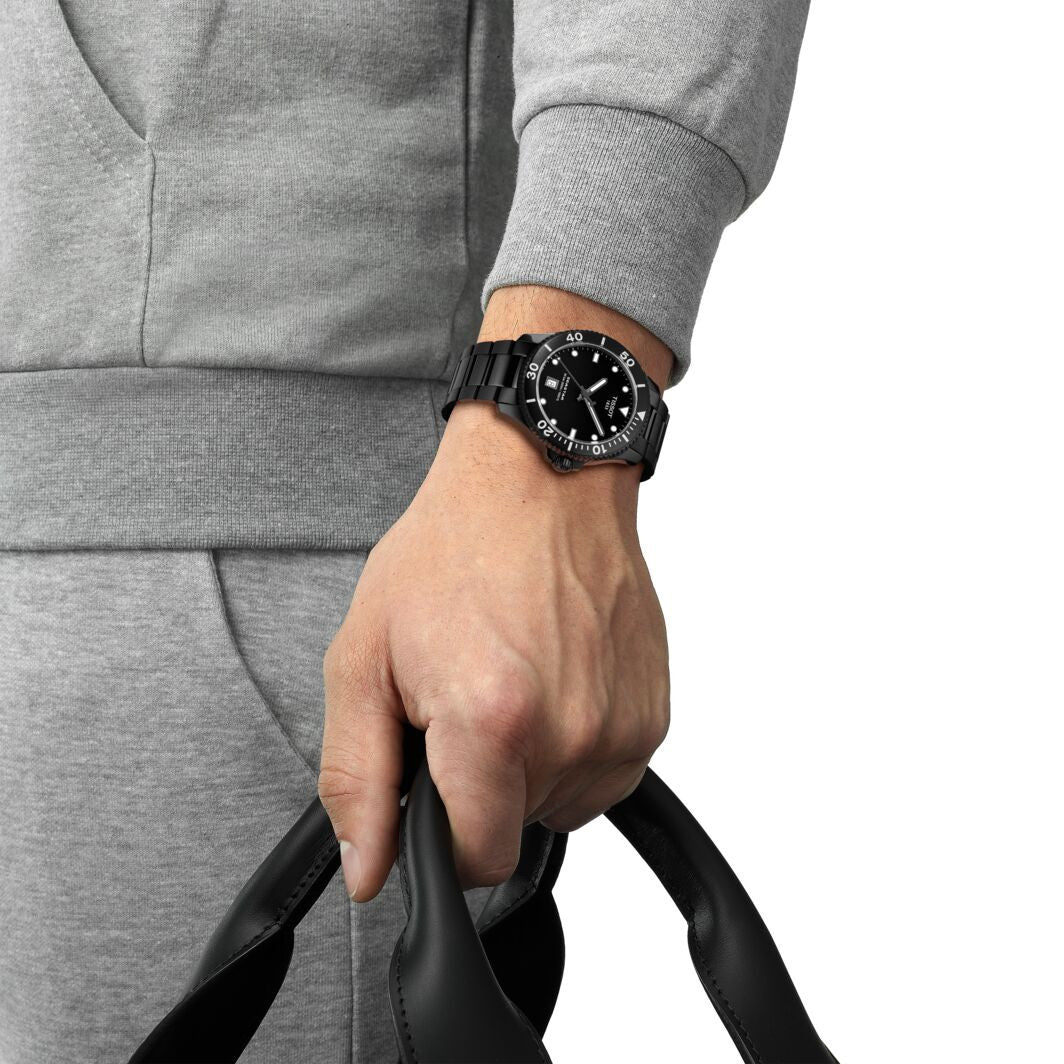 Tissot Seastar 1000 Kvartz 40mm Svart & Svart PVD Stållänk T1204103305100