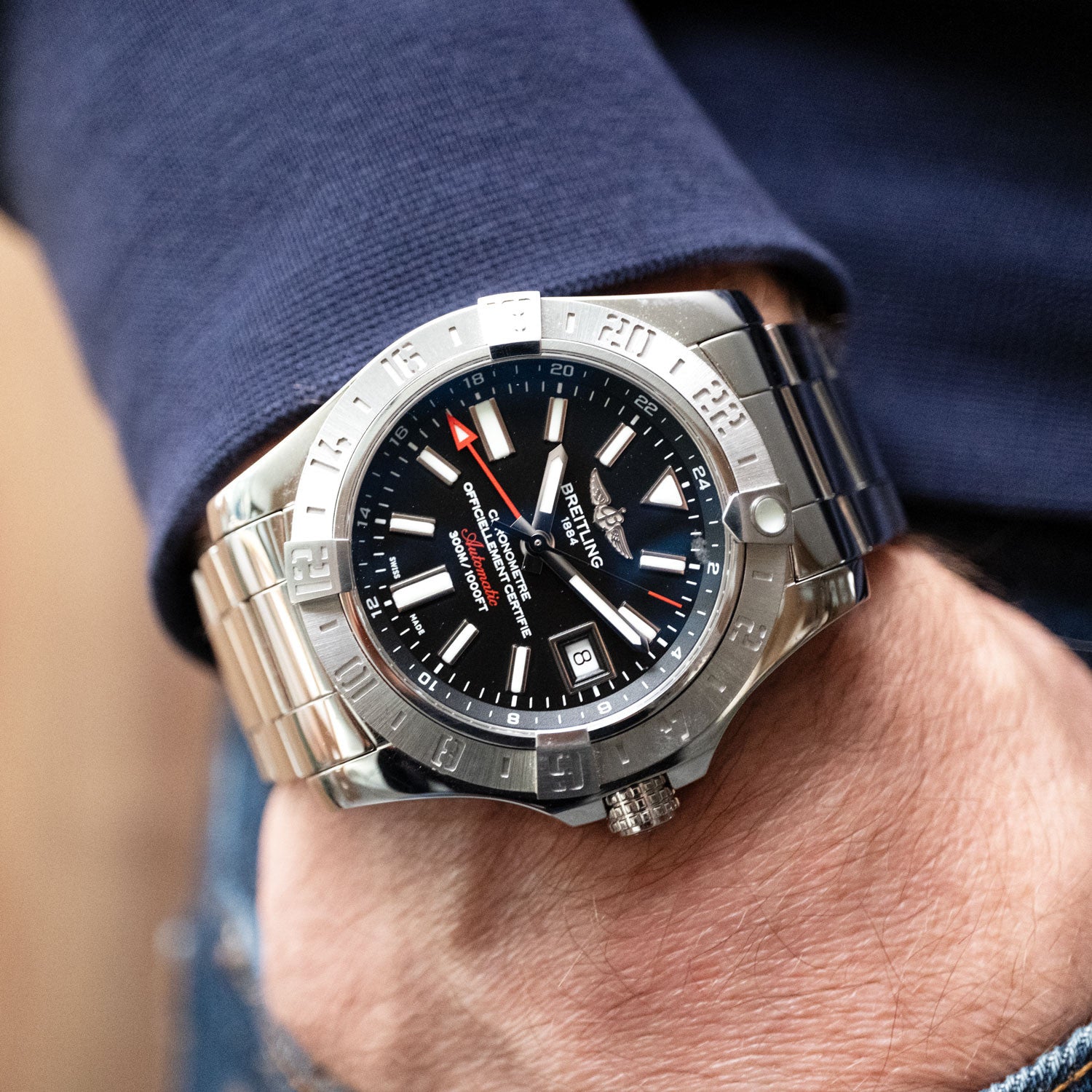PRE-OWNED Breitling Avenger II GMT A3239011/BC35