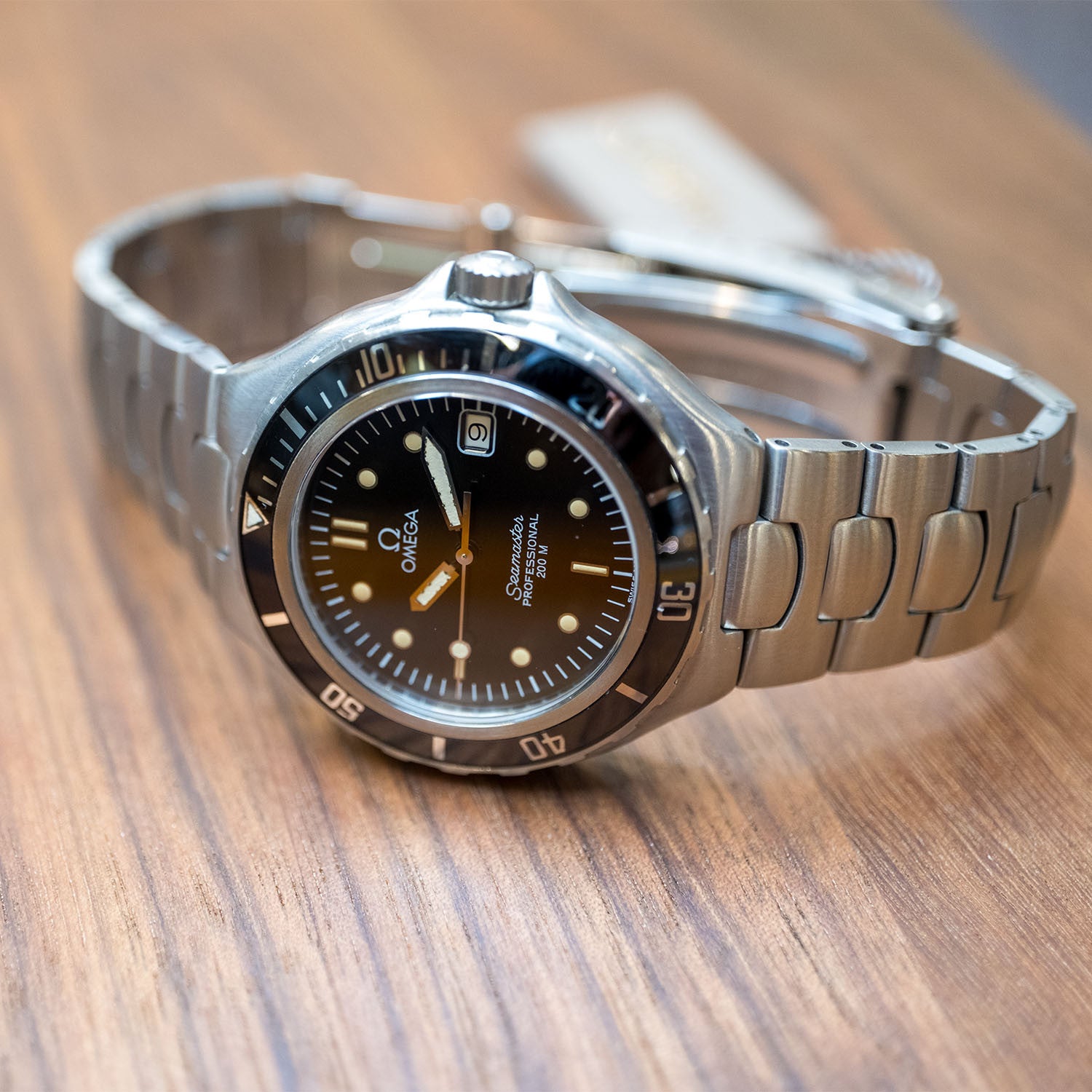 PRE-OWNED Omega Seamaster Professional Quartz 3961052