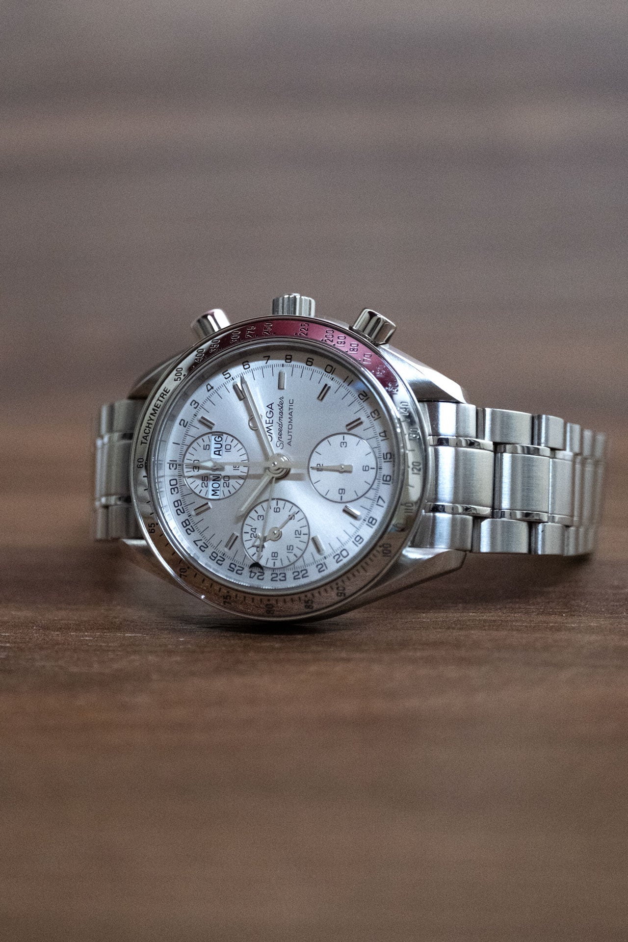 Begagnad OMEGA Speedmaster Day Date