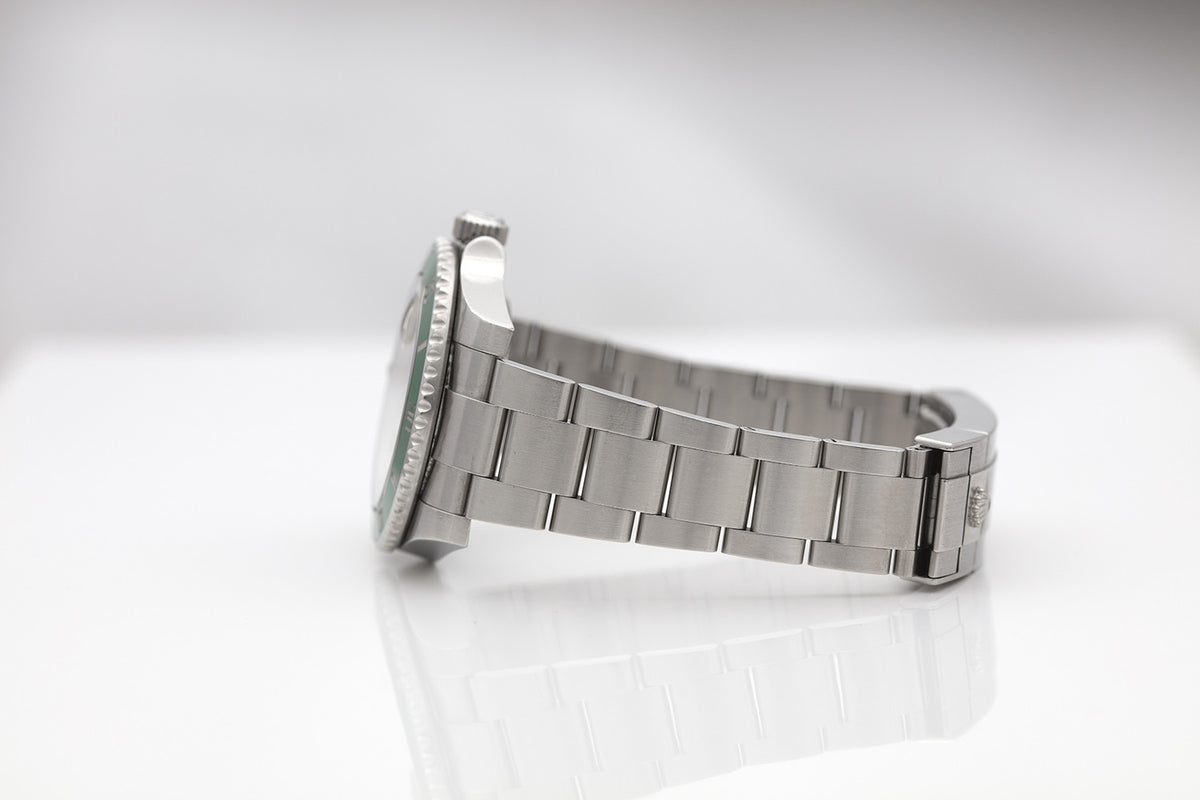 BEGAGNAD Rolex Submariner Date "Hulk" 40mm Grön/Stål 116610LV