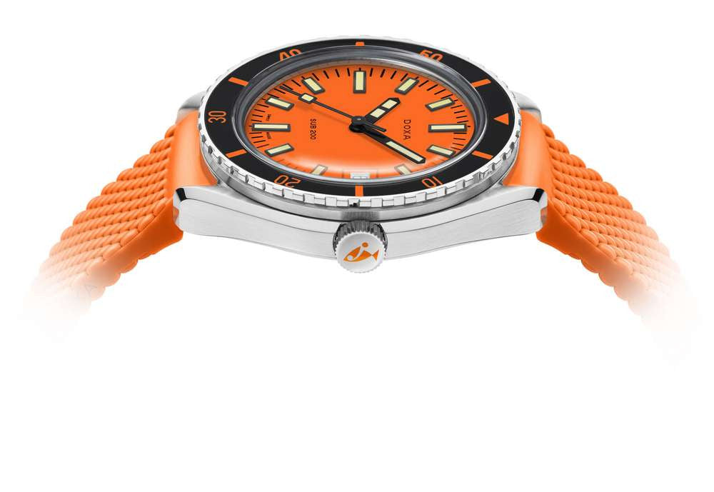 DOXA - Sub 200 Professional Orange & Gummiband 799.10.351.21