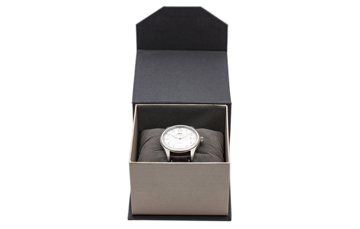 SOLD - PRE-OWNED IWC Mark XVI Spitfire Automatic 39 mm Silver & Leather strap IW325502