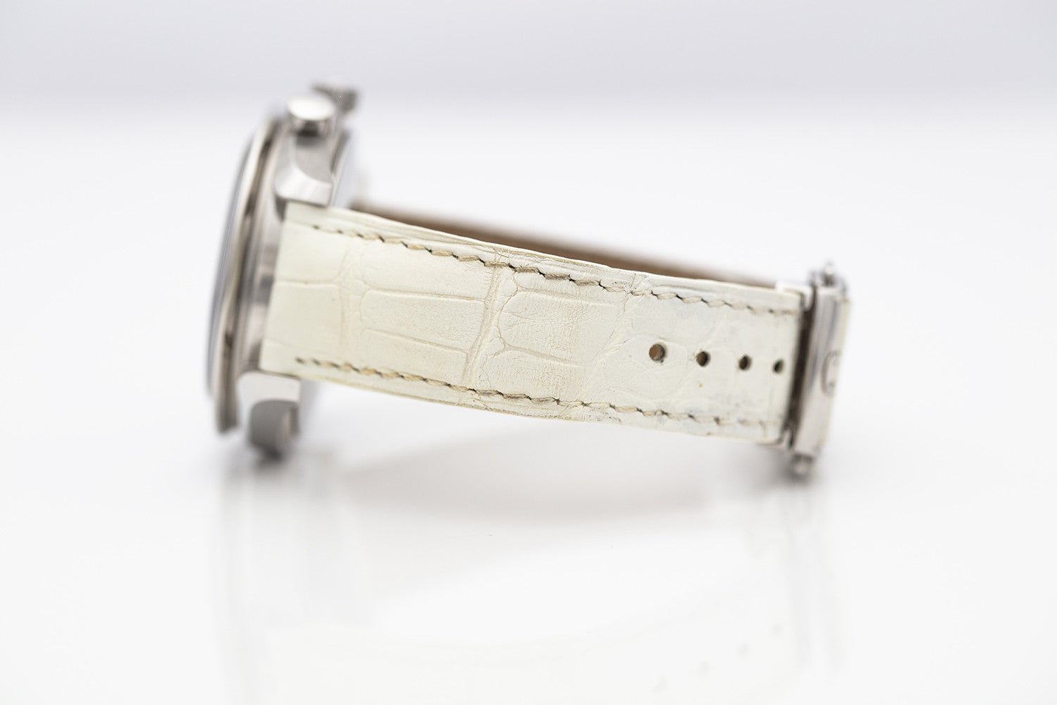 PRE-OWNED Omega Speedmaster Reduced Chronograph 39mm Steel & Mother of Pearl Ref 3834.70.36