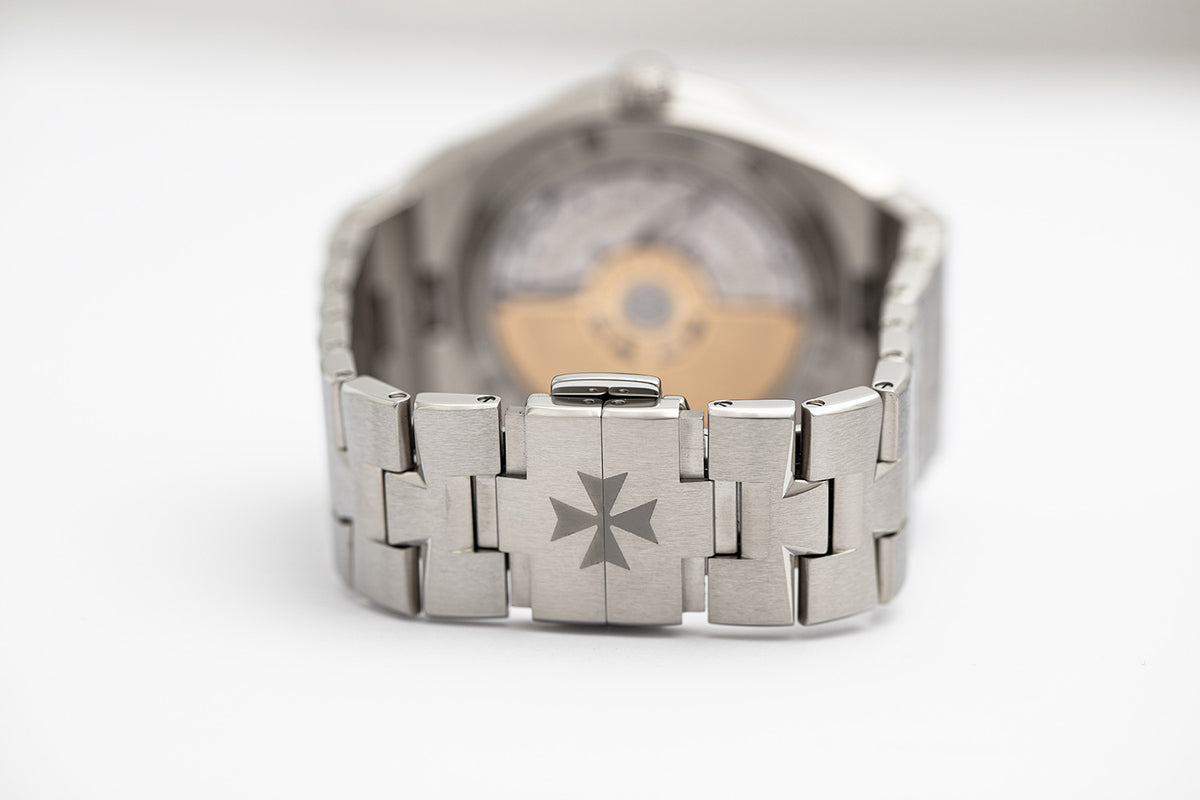 BEGAGNAD Vacheron Constantin Overseas 41 mm Stål & Blå 2022 Ref: 4500V/110A-B128