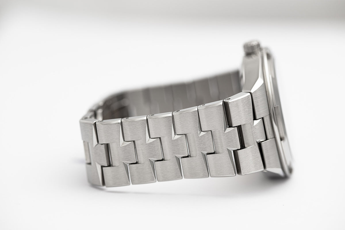 BEGAGNAD Vacheron Constantin Overseas 41 mm Stål & Blå 2022 Ref: 4500V/110A-B128
