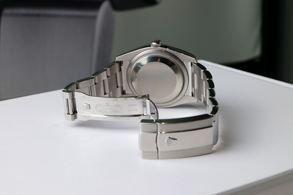 SÅLD – BEGAGNAD Rolex Datejust Tuxedo 36mm 116200