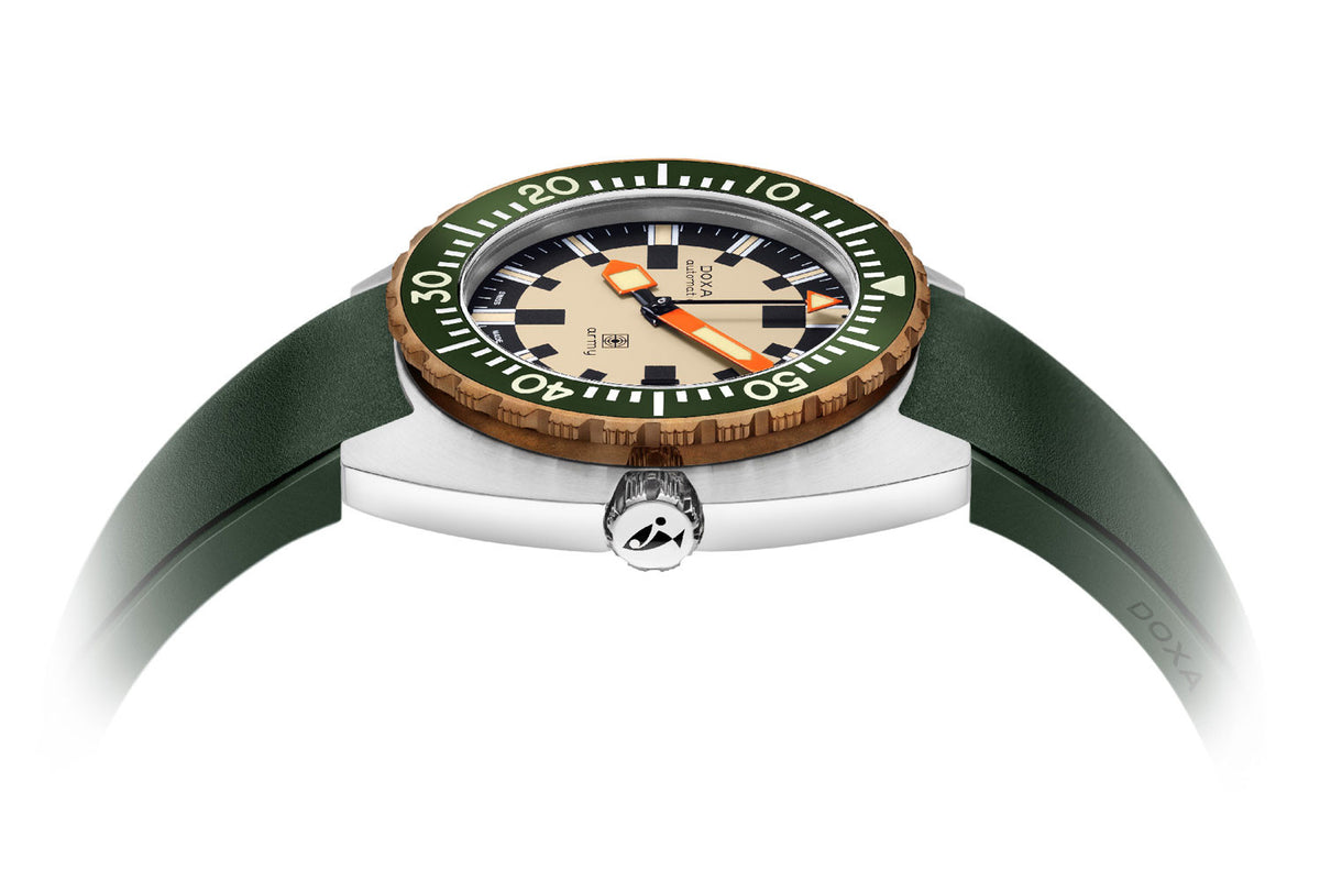DOXA Army Green & Bronze Bezel, grön gummirem 785.60.031.26