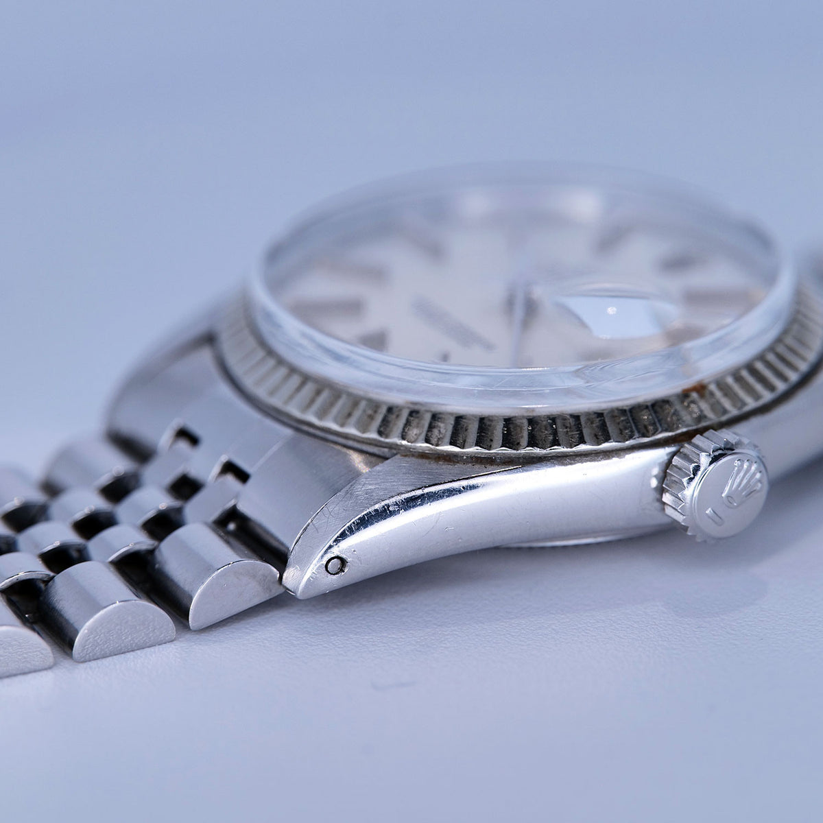 SOLD-PRE-OWNED Rolex Datejust 36mm Linen Dial 16014