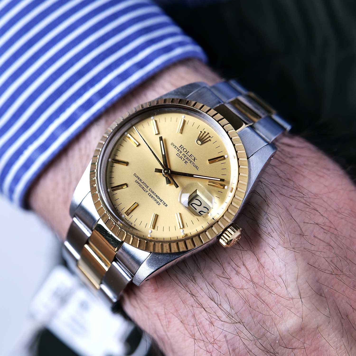PRE-OWNED Rolex Oyster Perpetual Date 15053