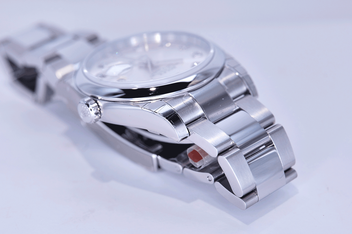 SÅLD - BEGAGNAD Rolex Datejust 36mm Stål och Silver 116200