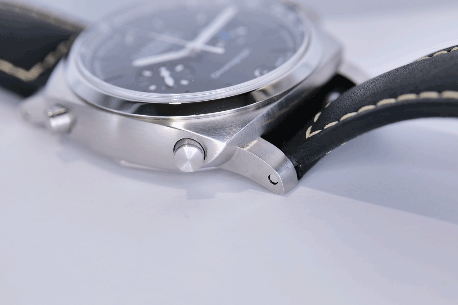 PRE-OWNED Panerai Luminor Chrono PAM01109
